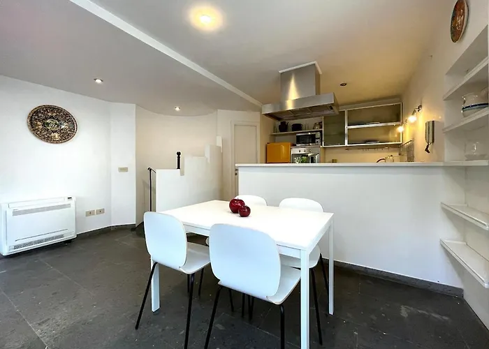 Monti Private Garden Apartment Rom