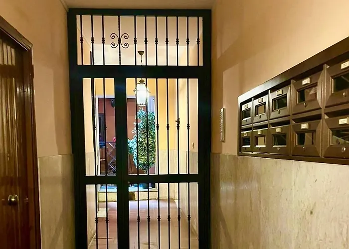 Apartment Monti Private Garden Rom