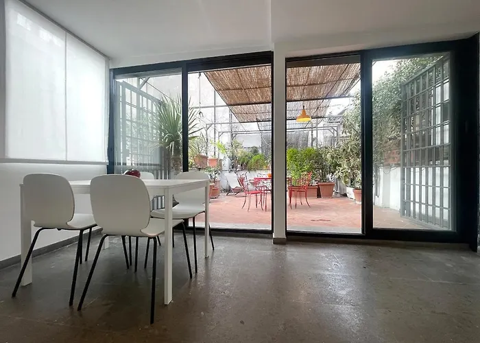 Apartment Monti Private Garden